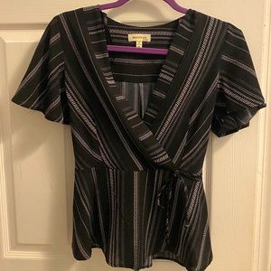 Black tie front blouse - Montaeu M